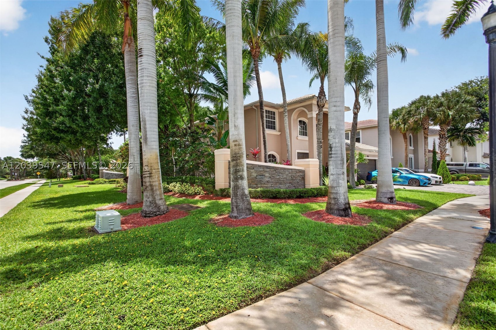 4907 Cypress Way