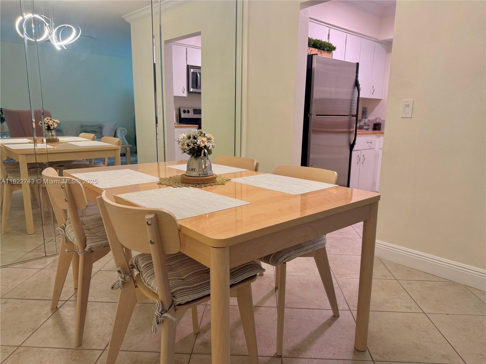 VENETIAN ISLES CO-OP - Residential