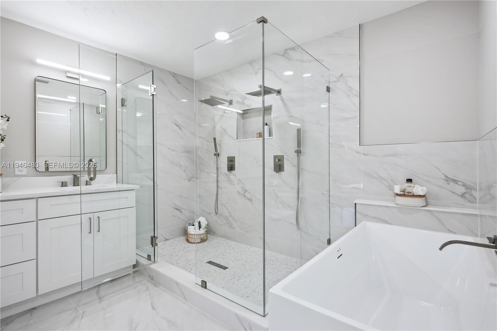 SEMINOLE SHORES - Residential