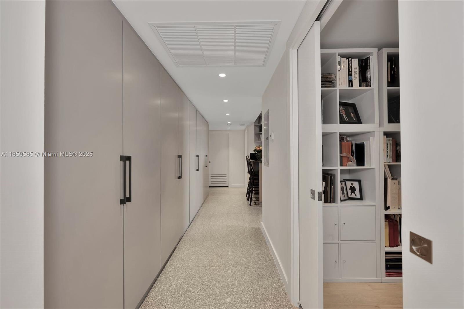 9 Island - Residential