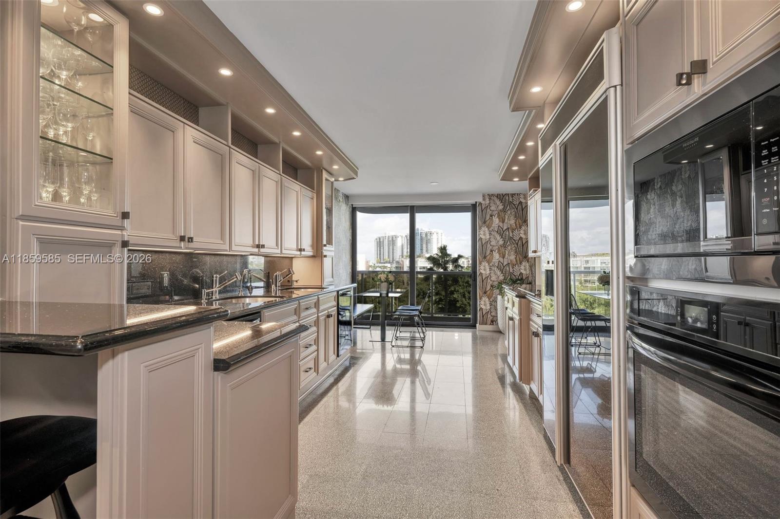 9 Island - Residential