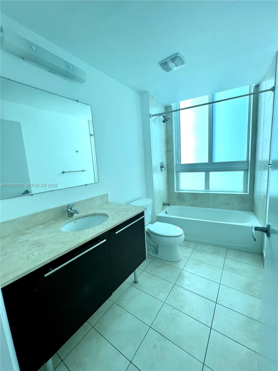 QUANTUM ON THE BAY CONDO - Residential Lease