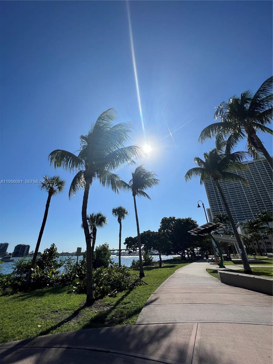 QUANTUM ON THE BAY CONDO - Residential Lease