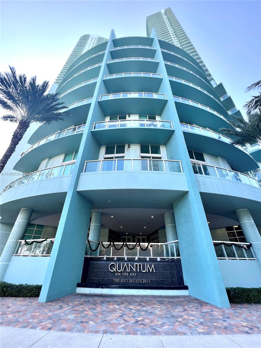 QUANTUM ON THE BAY CONDO - Residential Lease