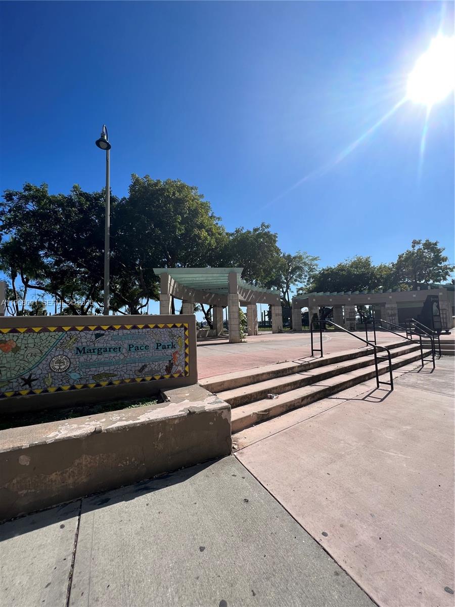 QUANTUM ON THE BAY CONDO - Residential Lease