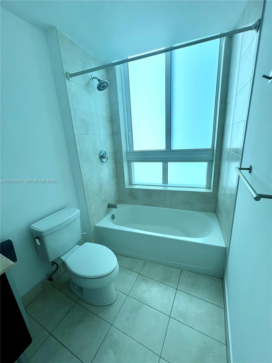 QUANTUM ON THE BAY CONDO - Residential Lease