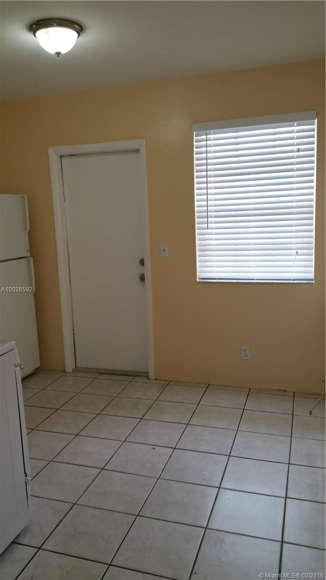 Ro-Len Acres 47-48 B - Residential Lease