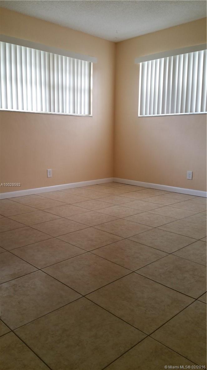 Ro-Len Acres 47-48 B - Residential Lease