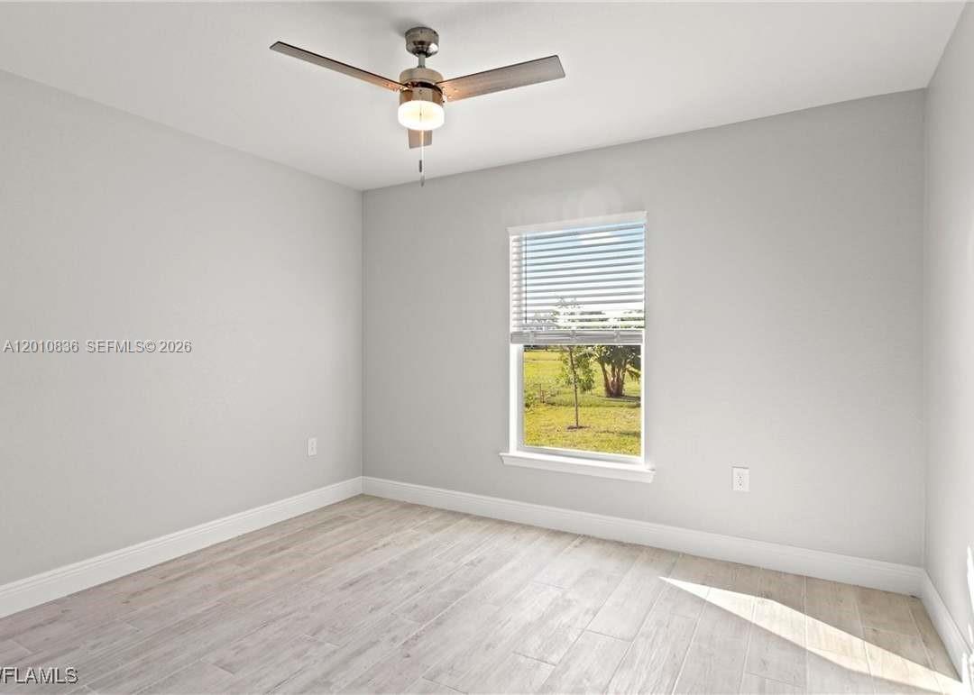 CAPE CORAL UNIT 40 - Residential