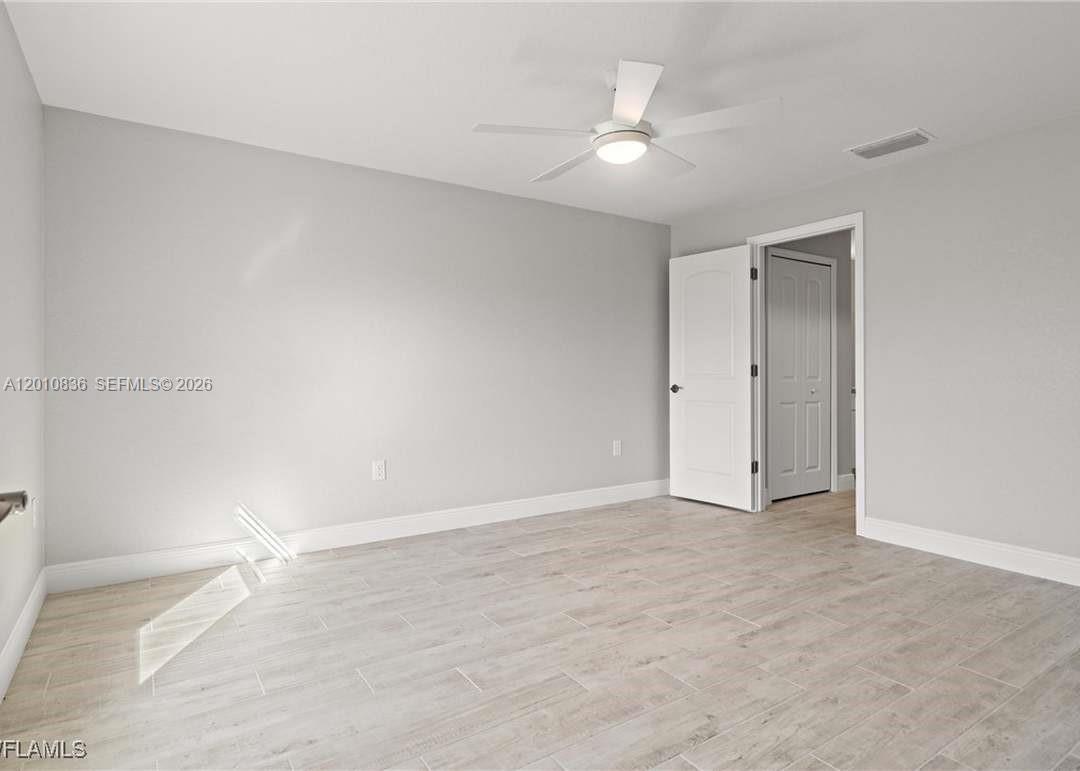 CAPE CORAL UNIT 40 - Residential