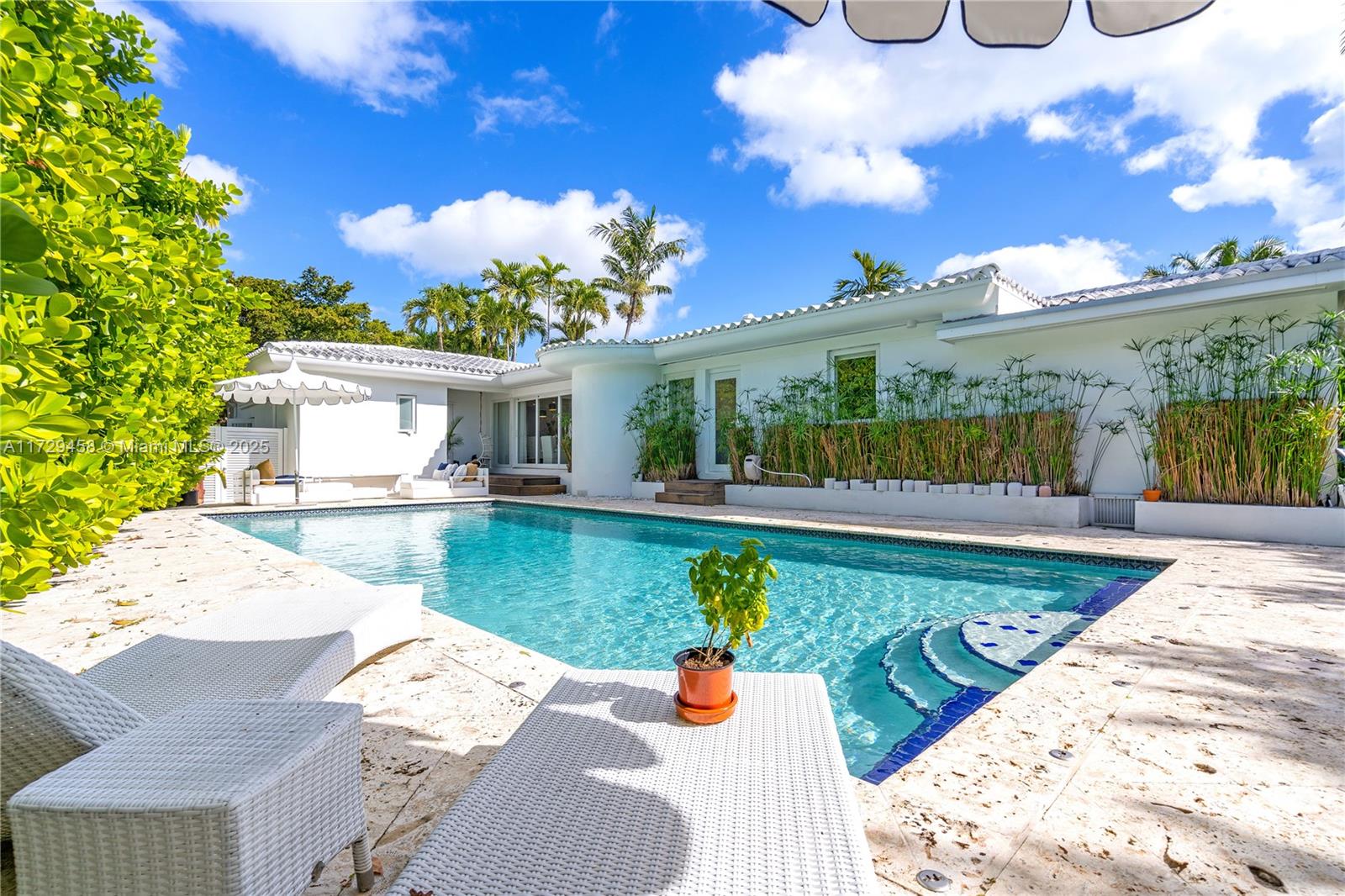 BAY HEIGHTS - Residential Lease