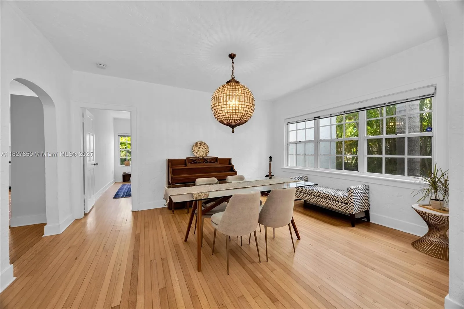 Coral Gables, Florida 33134, United States, 4 Bedrooms Bedrooms, ,4 BathroomsBathrooms,Residential,Active,157995