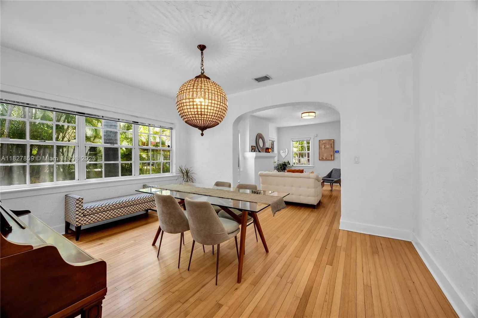 Coral Gables, Florida 33134, United States, 4 Bedrooms Bedrooms, ,4 BathroomsBathrooms,Residential,Active,157995