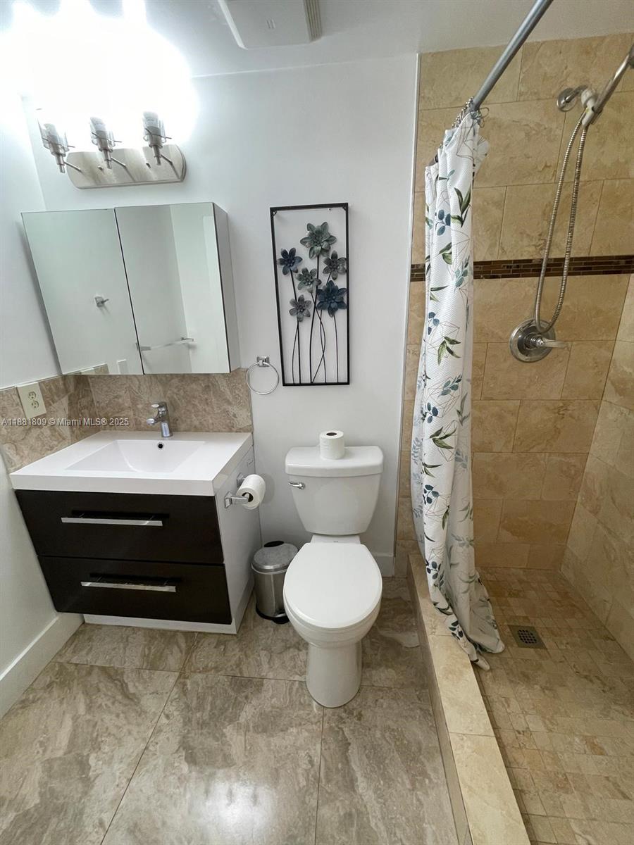 FLAGLER HILLS SUB - Residential Lease