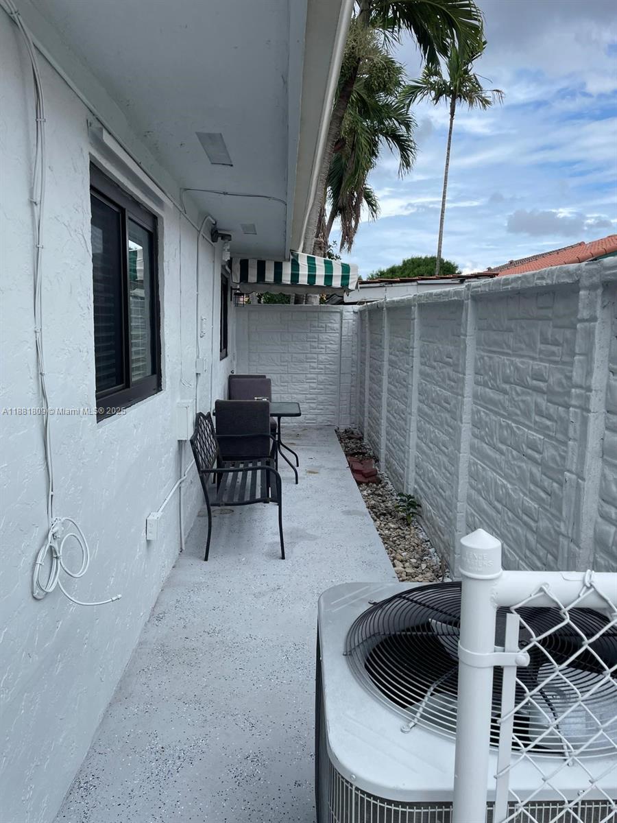 FLAGLER HILLS SUB - Residential Lease