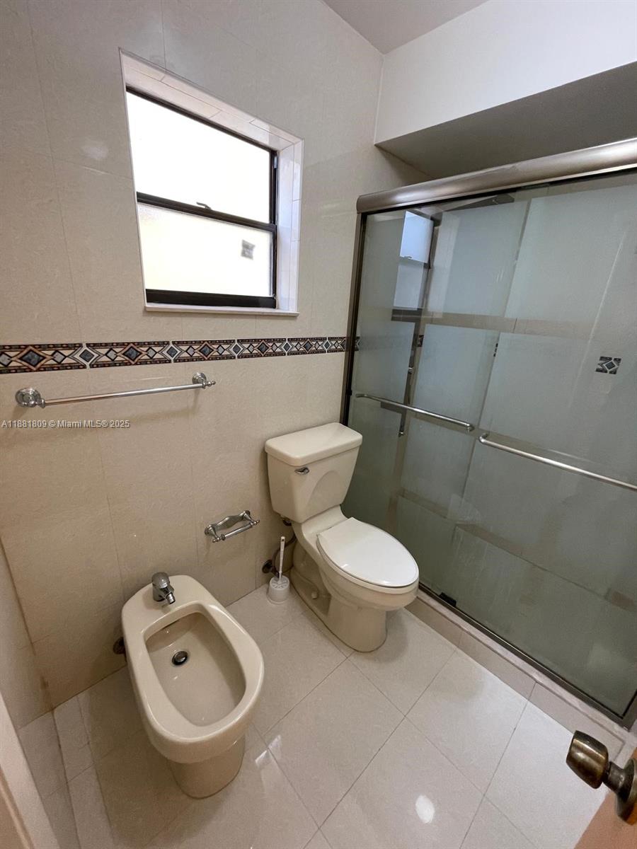 FLAGLER HILLS SUB - Residential Lease
