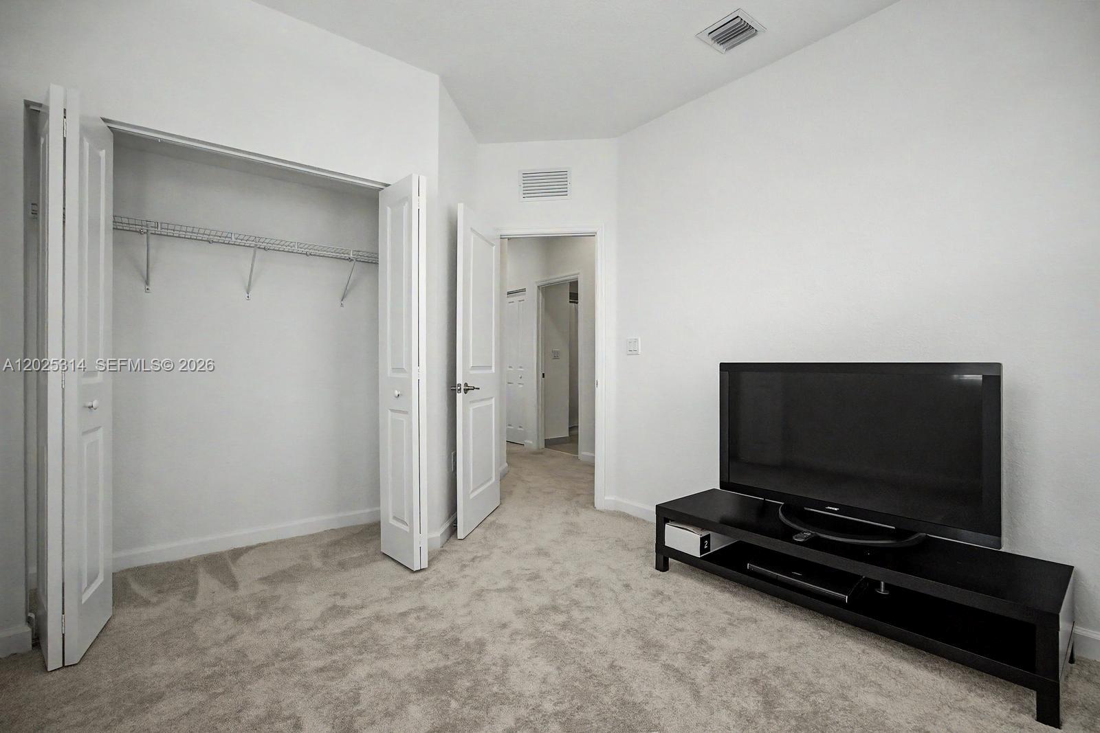 CALDWELL MARTIN TOWNHOMES - Residential