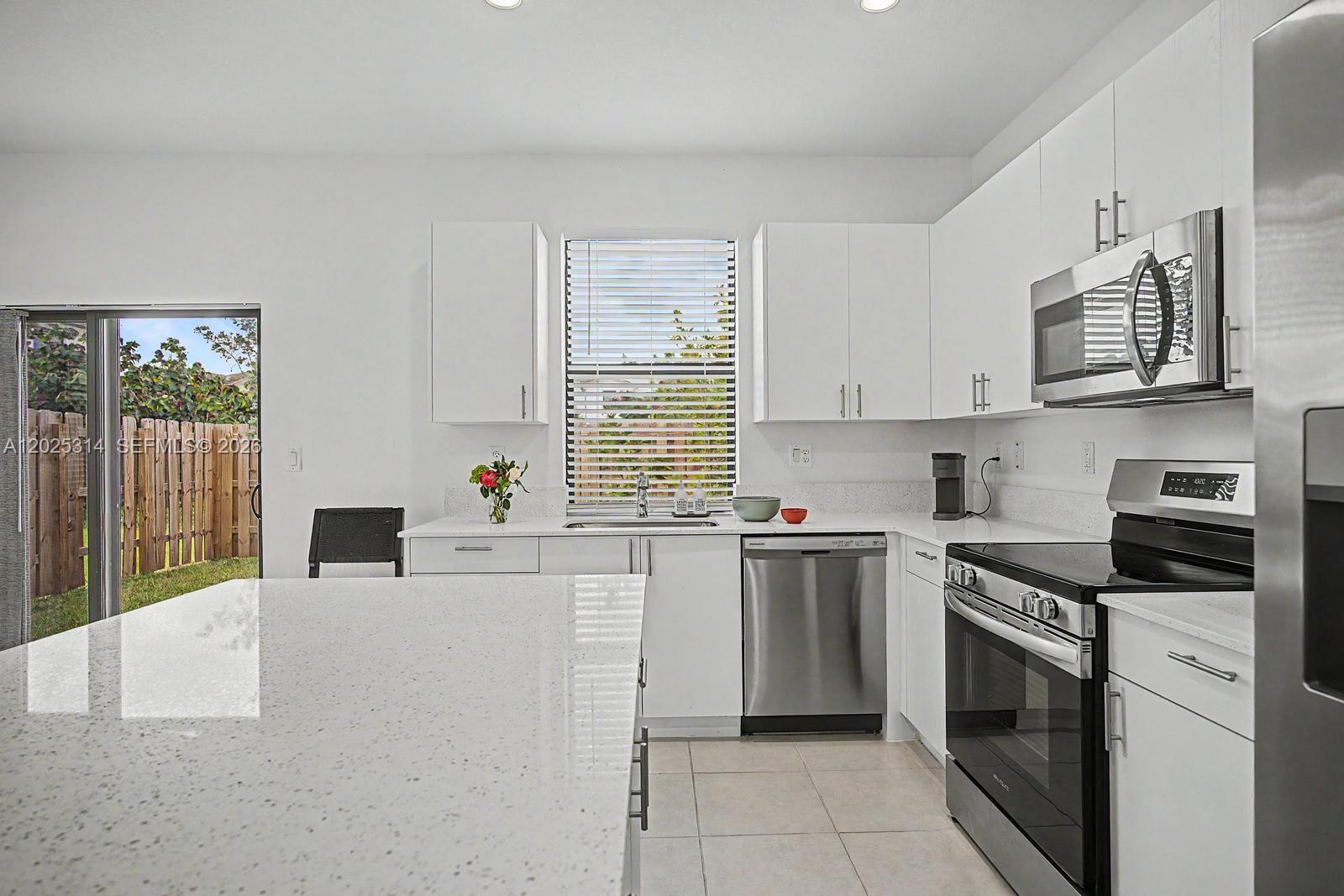 CALDWELL MARTIN TOWNHOMES - Residential