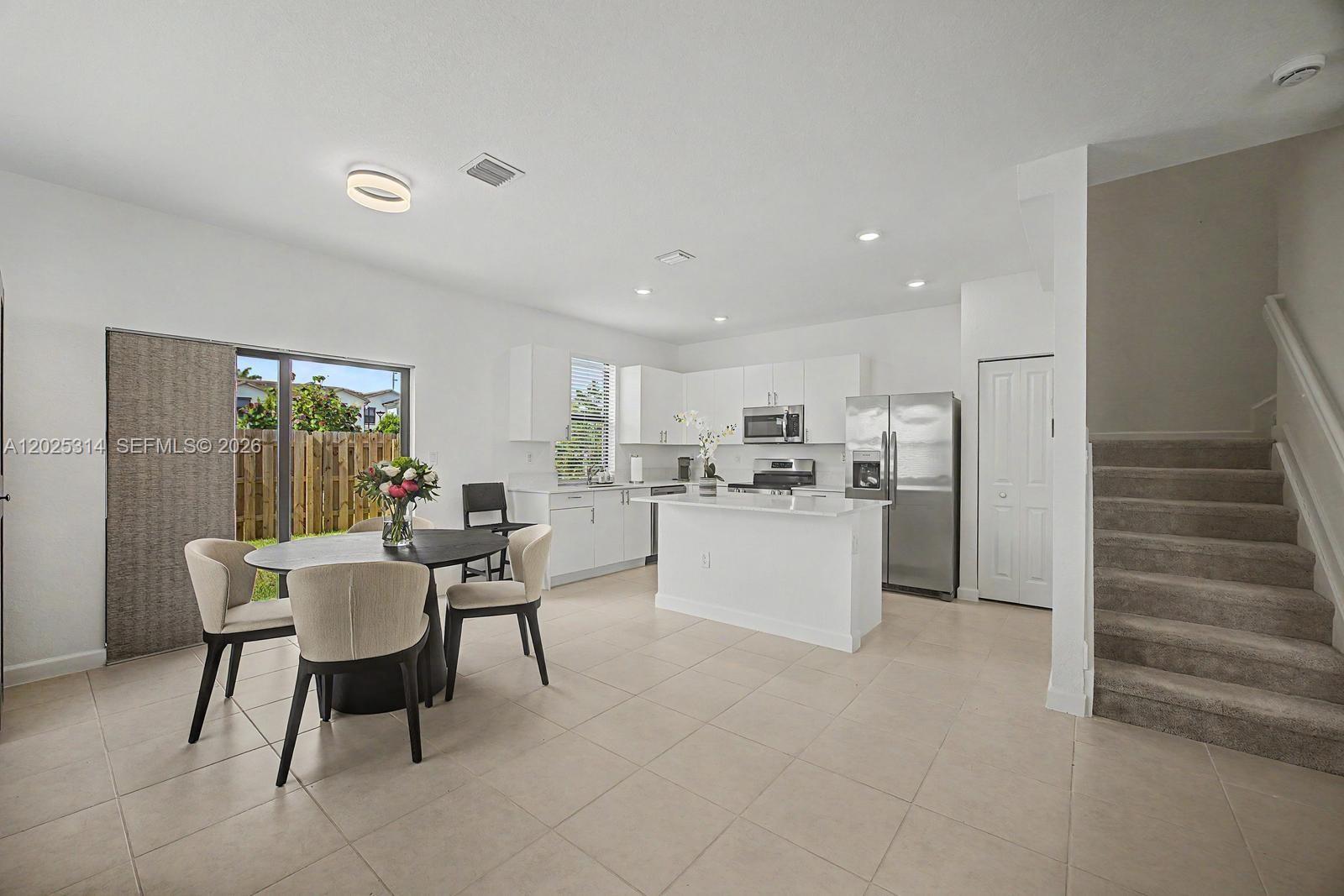 CALDWELL MARTIN TOWNHOMES - Residential