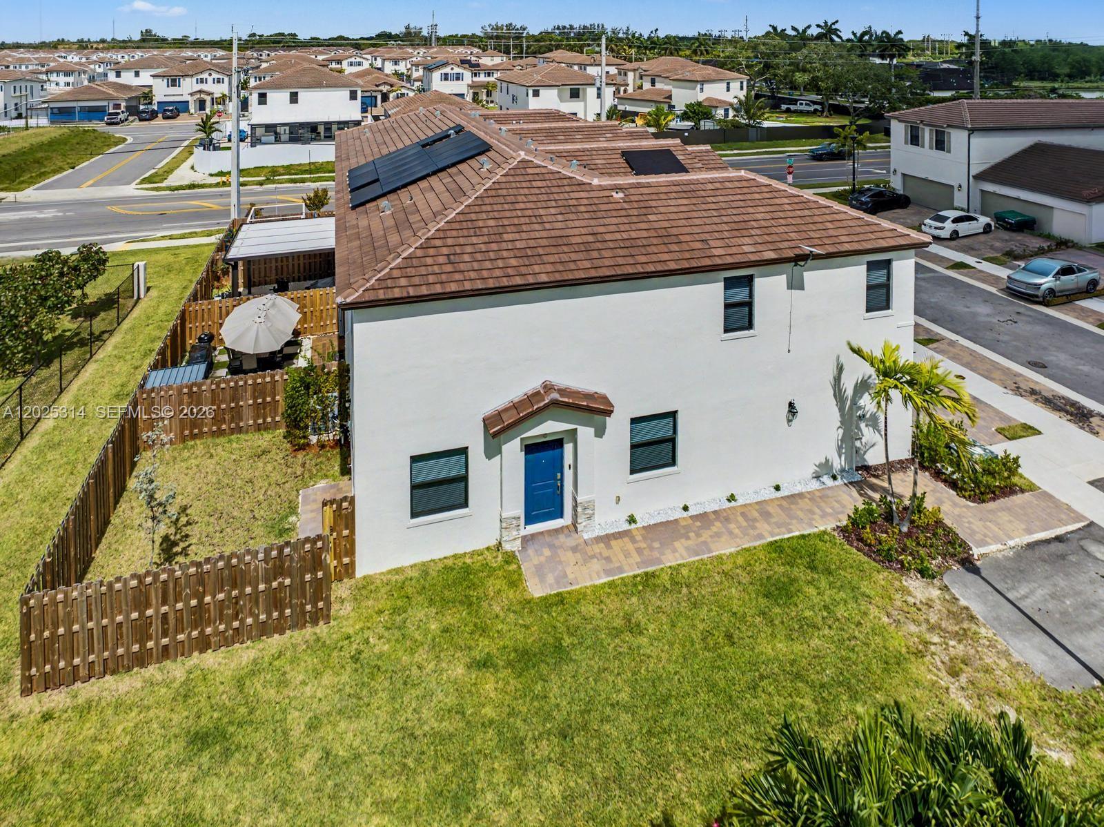 CALDWELL MARTIN TOWNHOMES - Residential