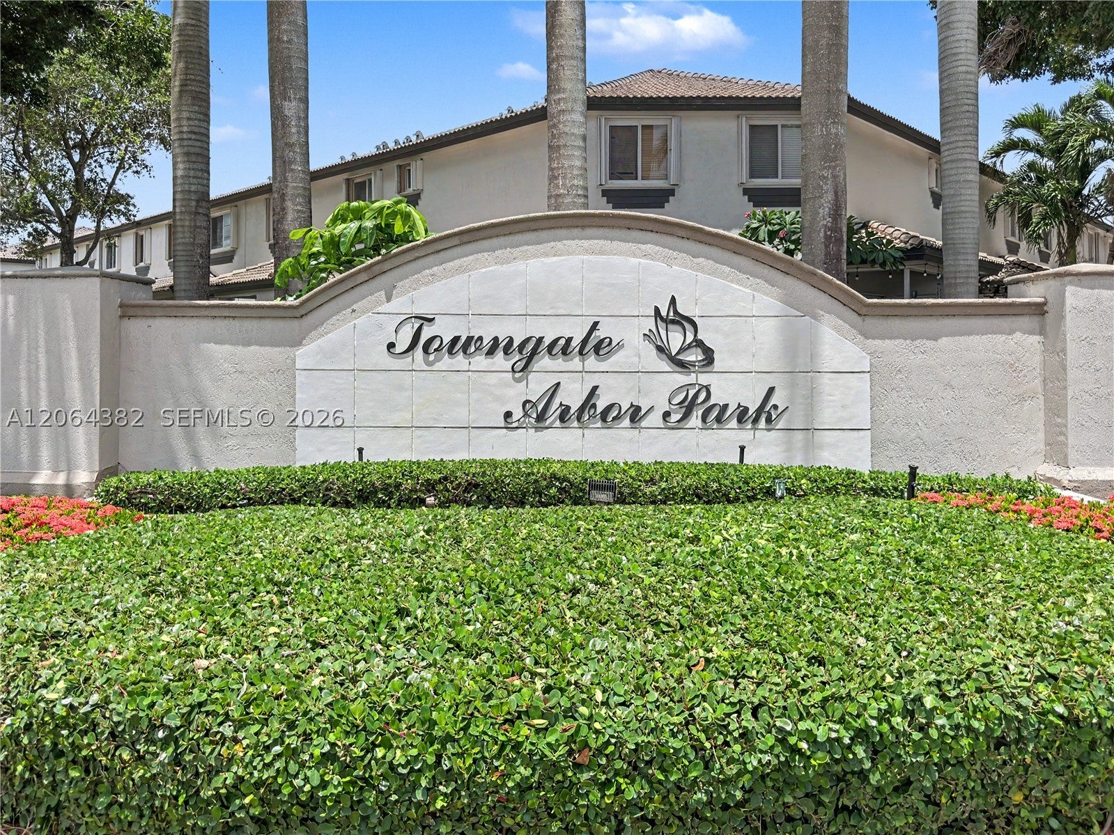 1940 SE 24th Ave