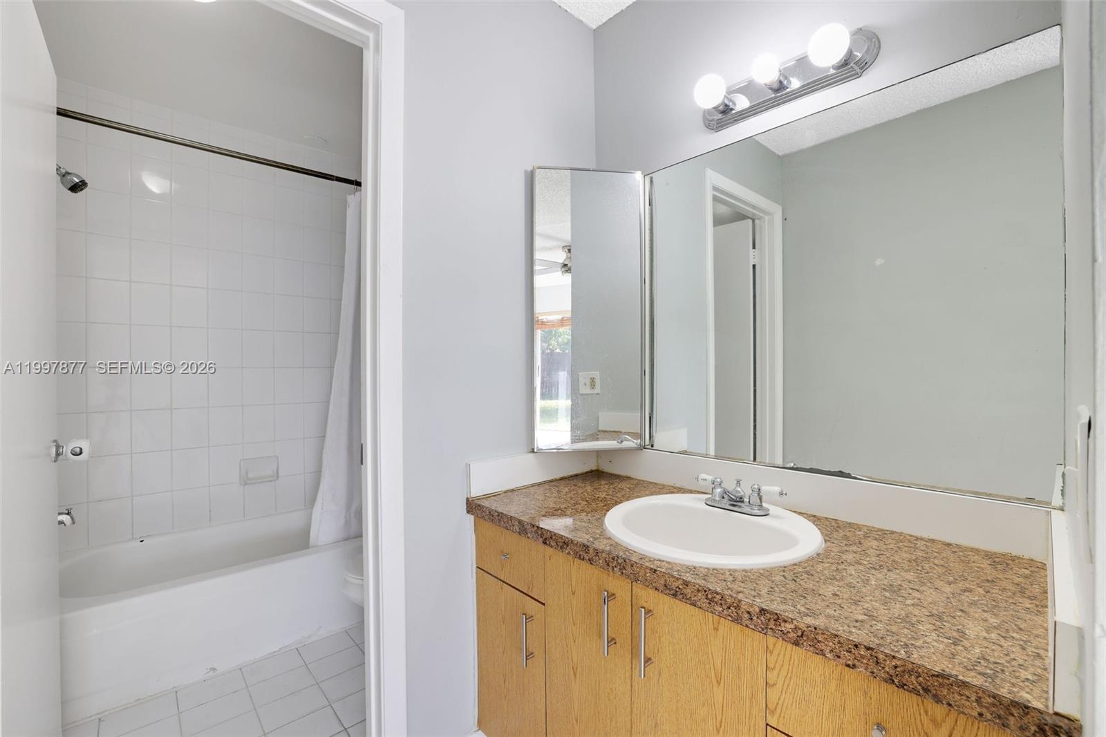 STRAWBERRY FIELD SUB - Residential Lease