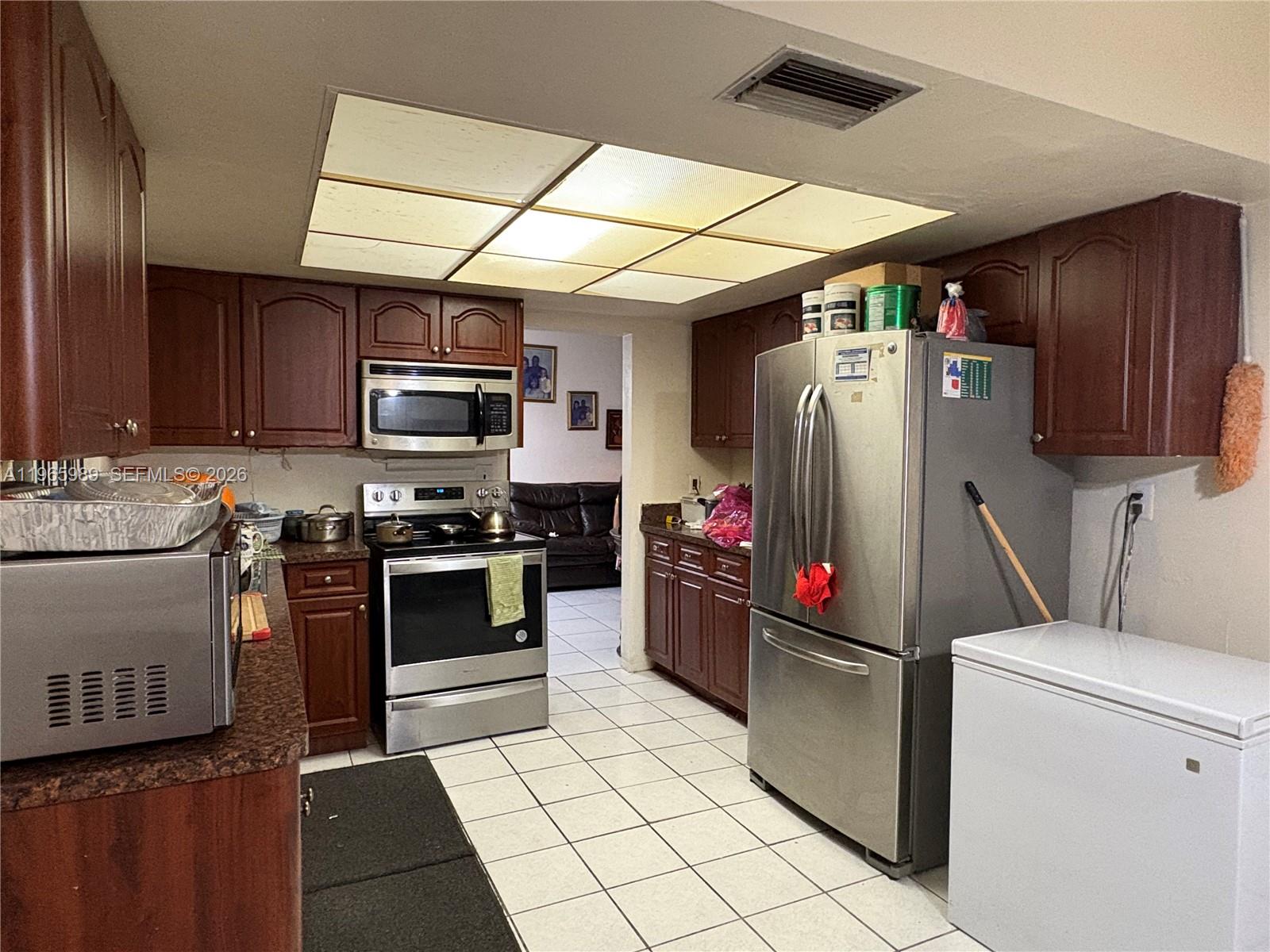 FLAIR SUB NO NINE - Residential