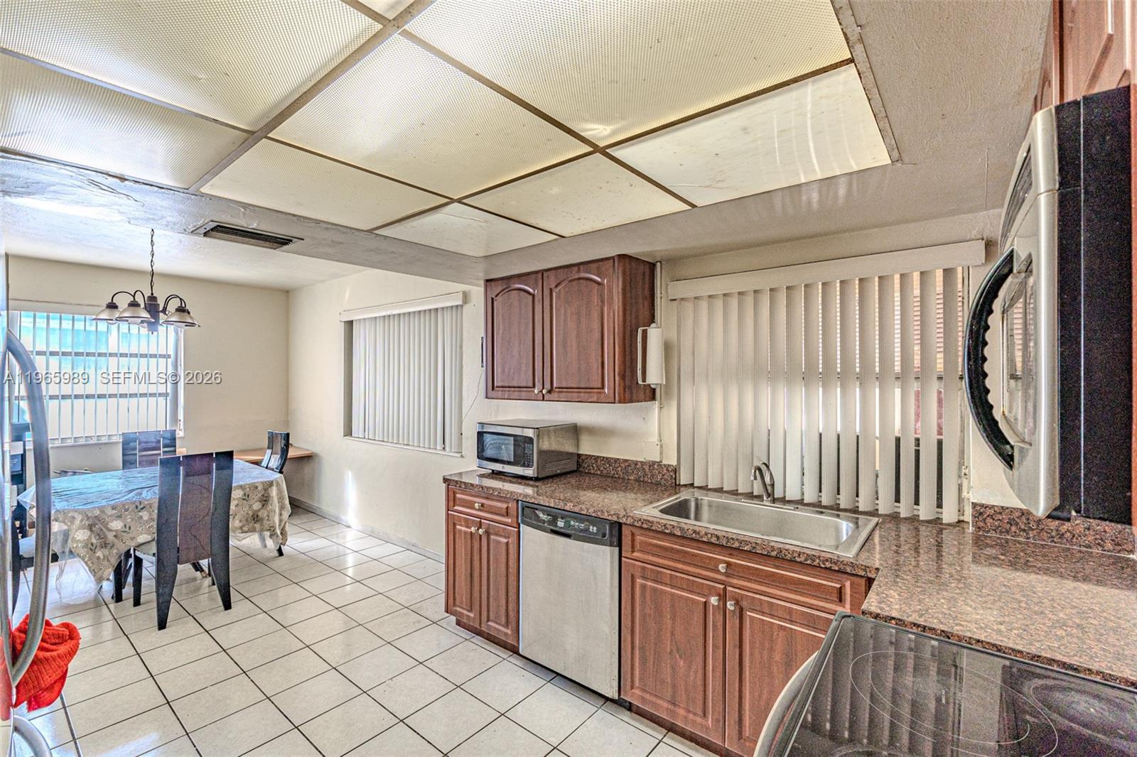 FLAIR SUB NO NINE - Residential