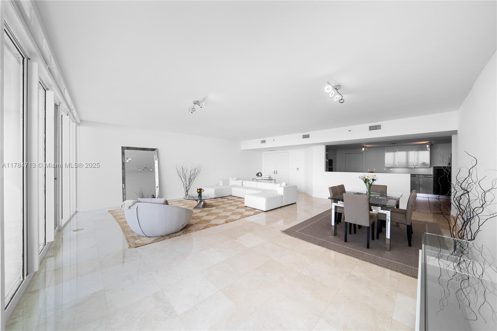 SANTA MARIA CONDO - Residential