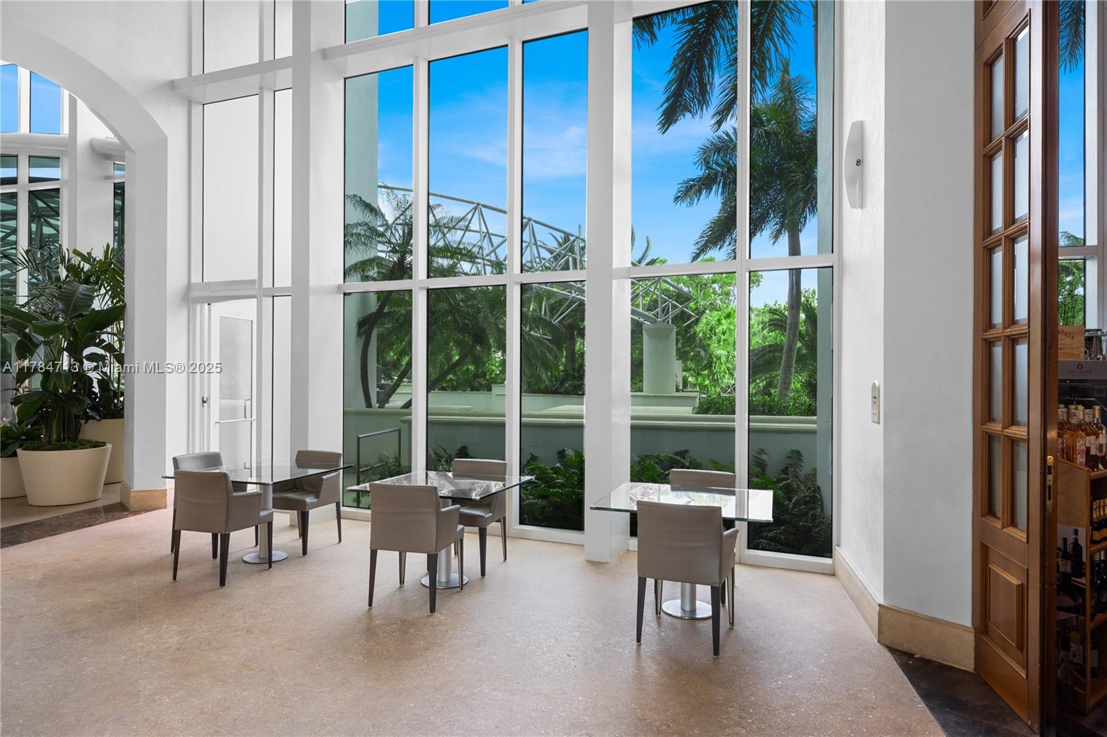 SANTA MARIA CONDO - Residential