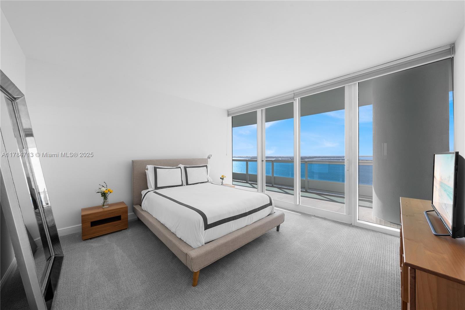 SANTA MARIA CONDO - Residential