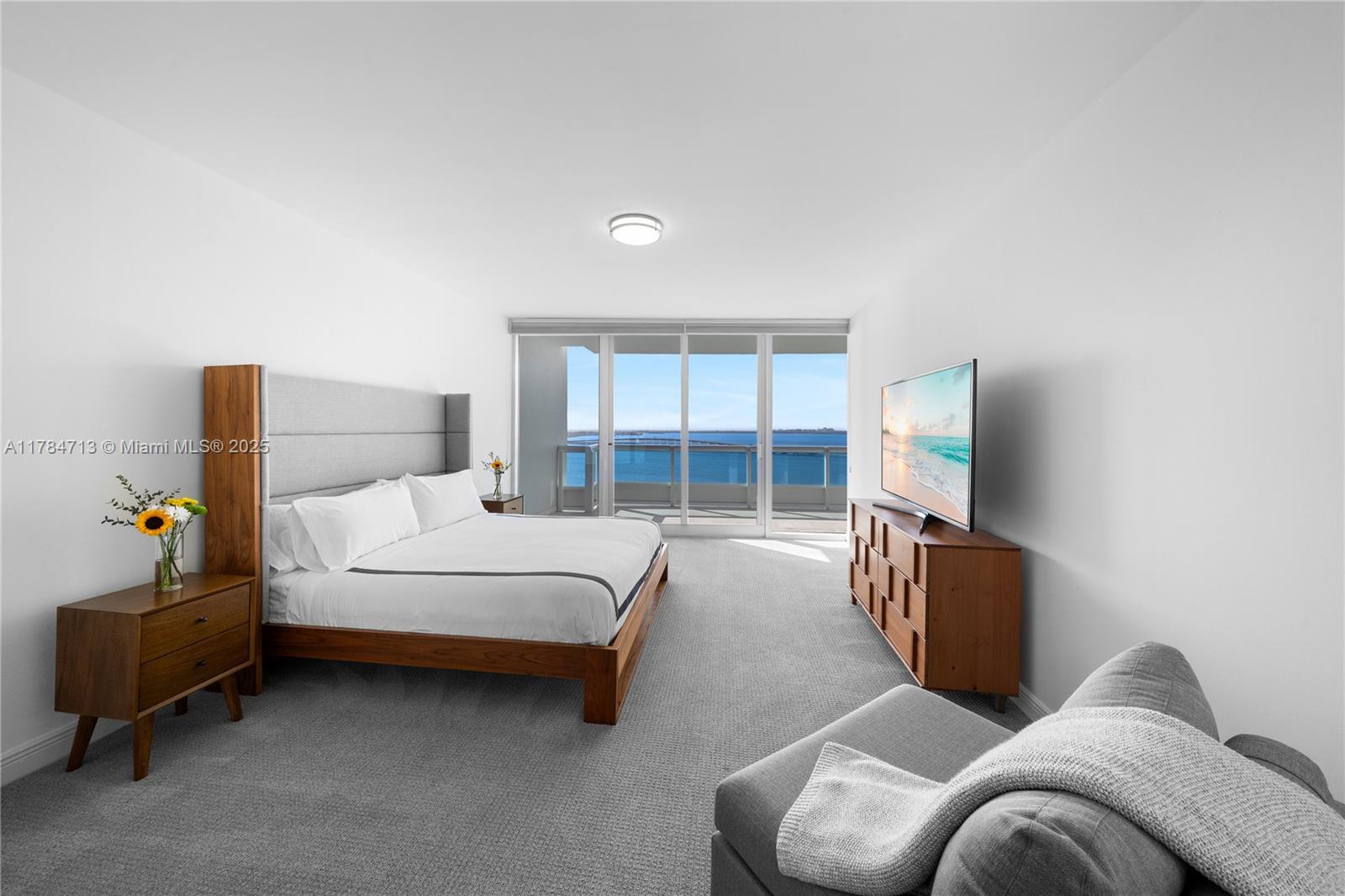SANTA MARIA CONDO - Residential