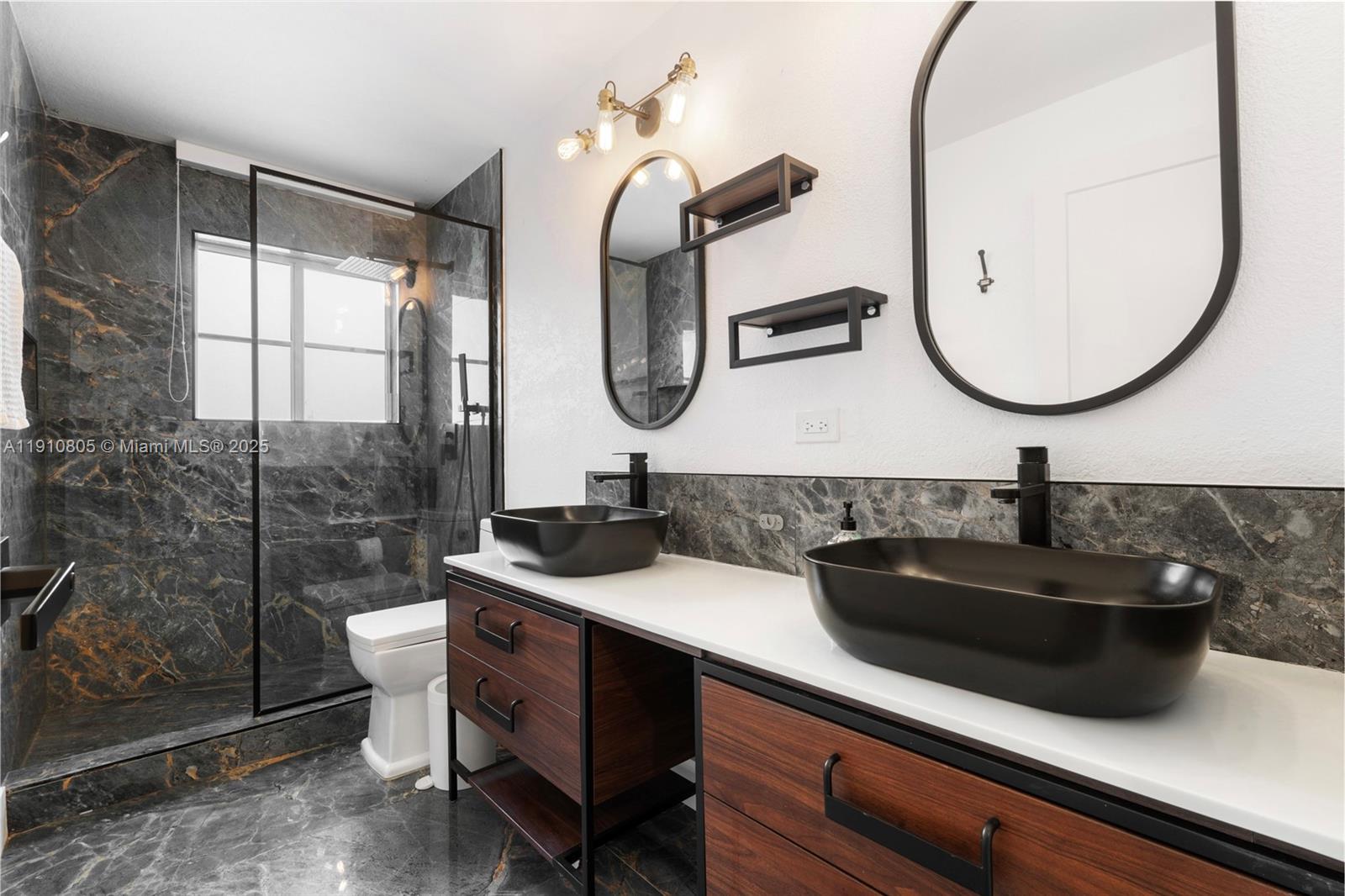 SECTOR 2-PARCELS 12 13 14 - Residential Lease