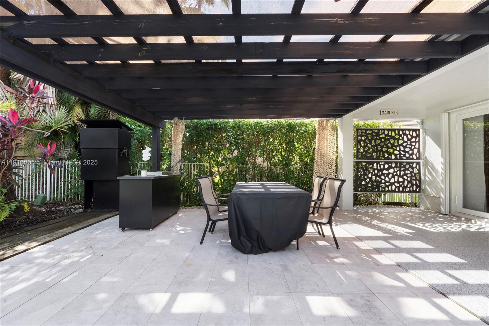 SECTOR 2-PARCELS 12 13 14 - Residential Lease