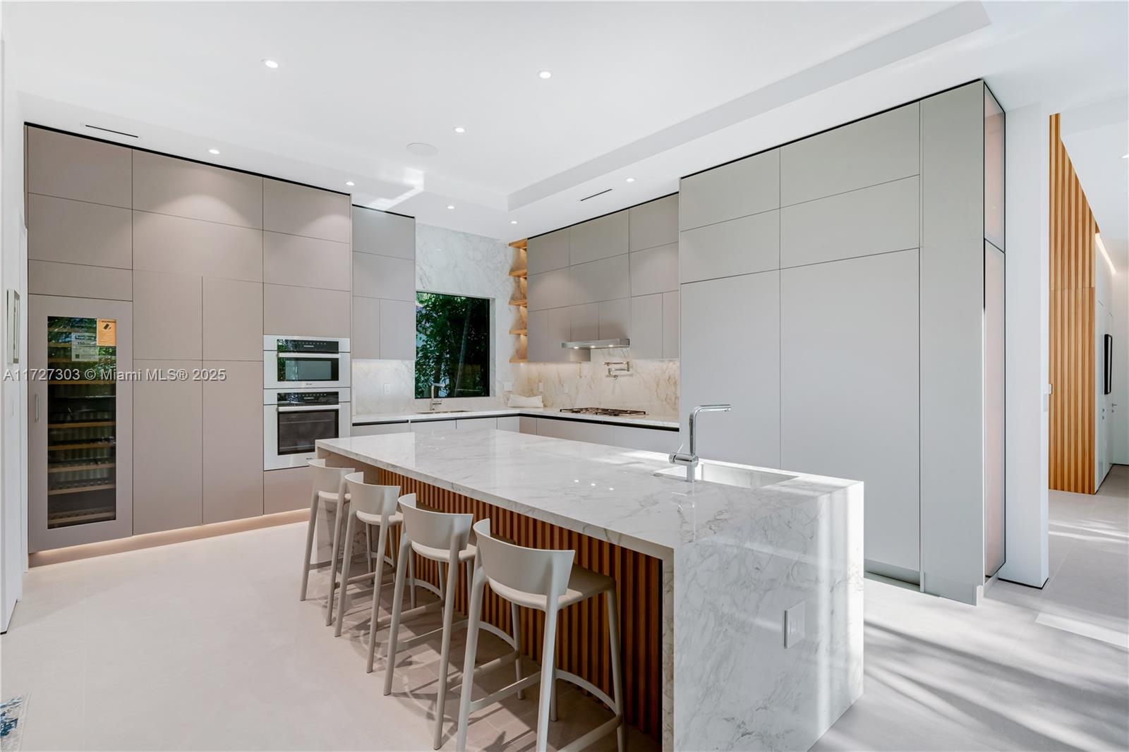 KING PARK - Residential