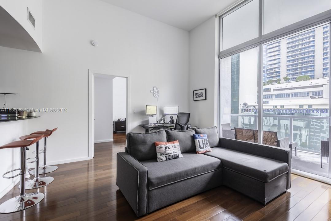 1060 BRICKELL CONDO - Residential