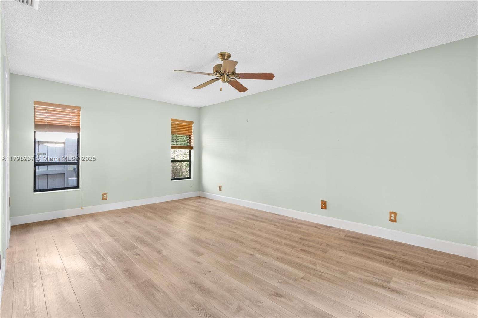 CITY OF LAUDERHILL SEC TH - Residential