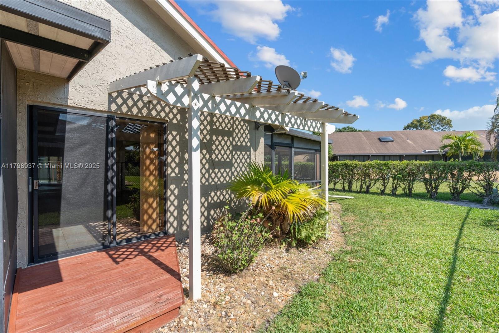 CITY OF LAUDERHILL SEC TH - Residential