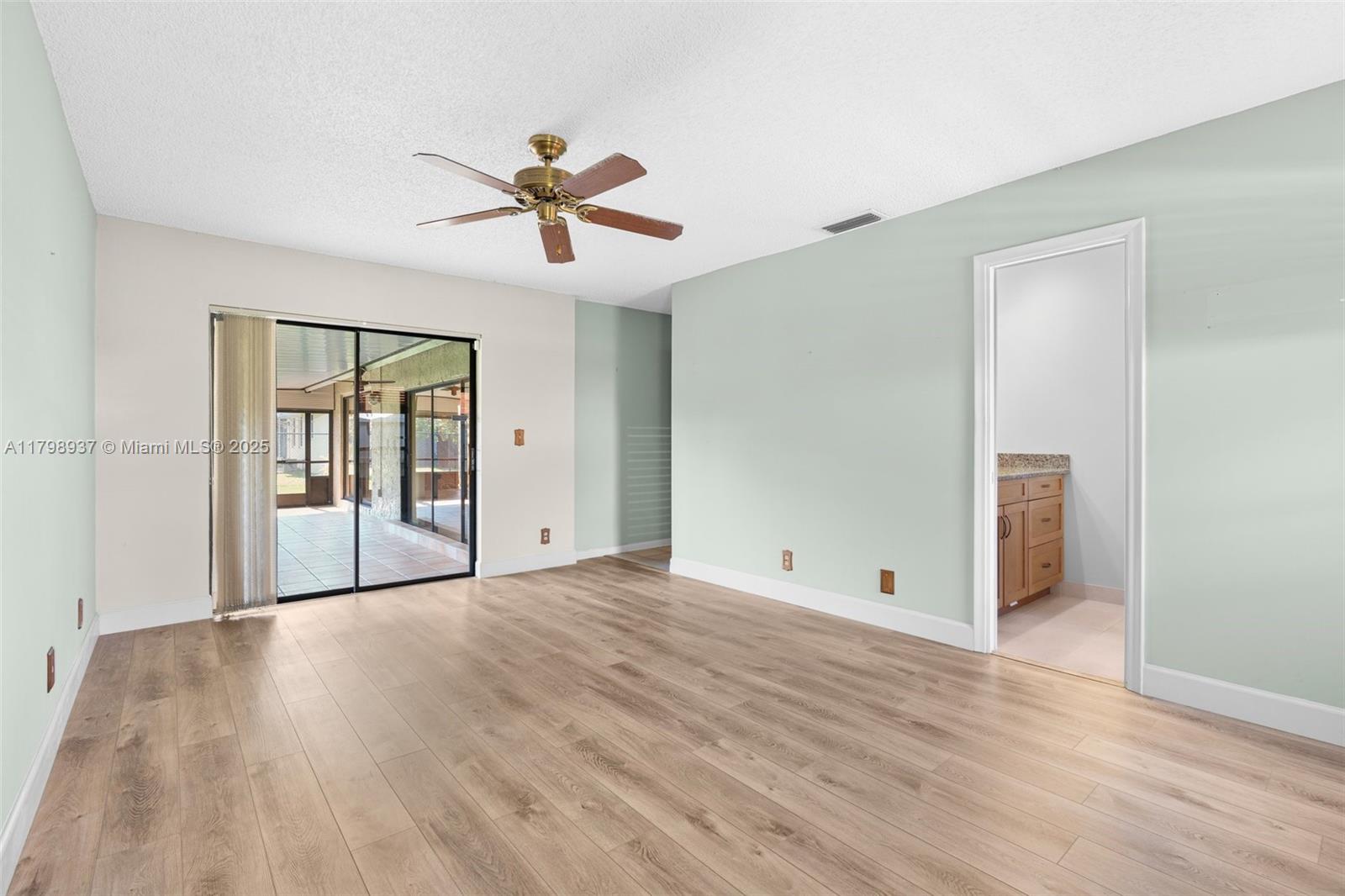 CITY OF LAUDERHILL SEC TH - Residential