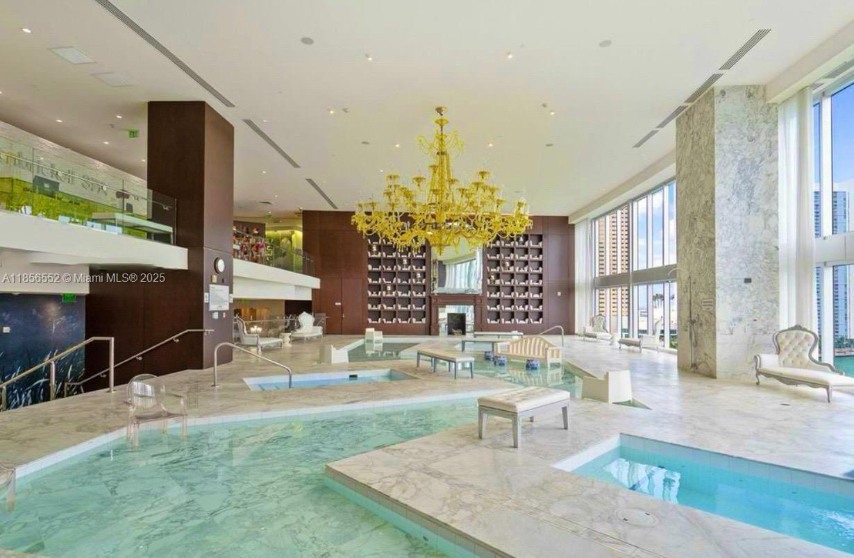 475 Brickell Ave 4713