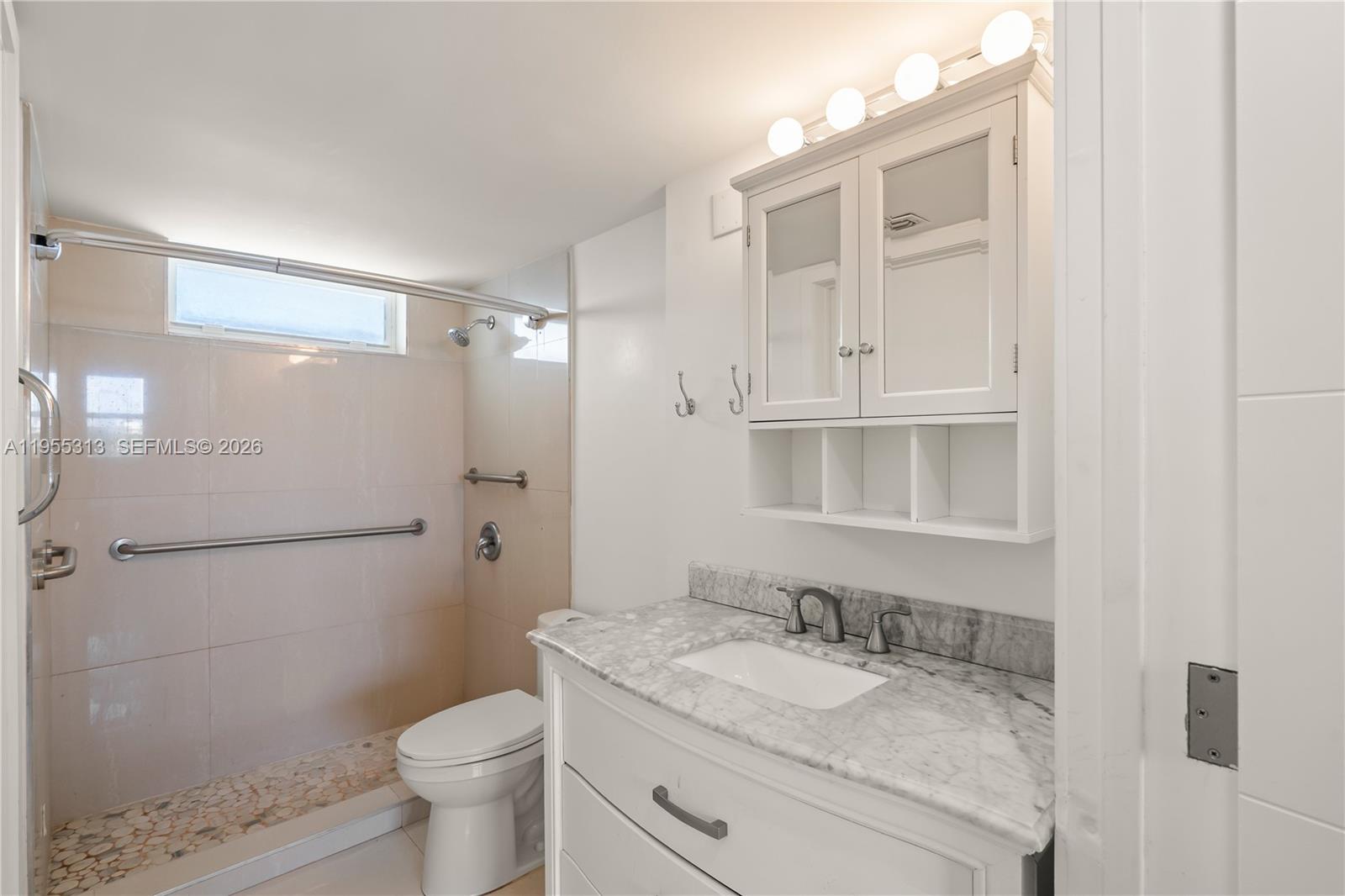 POINT EAST SEC II CONDO - Residential