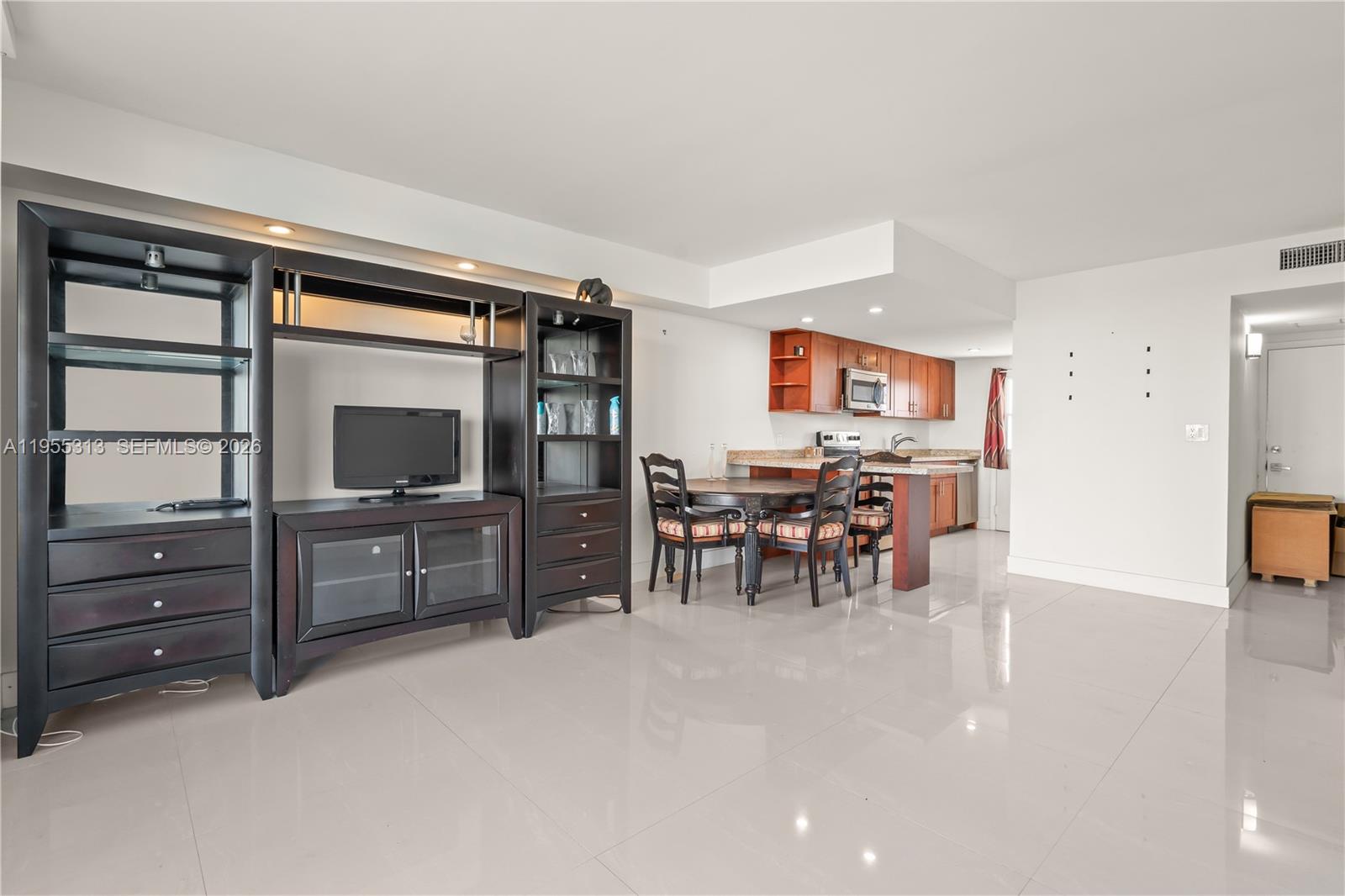 POINT EAST SEC II CONDO - Residential