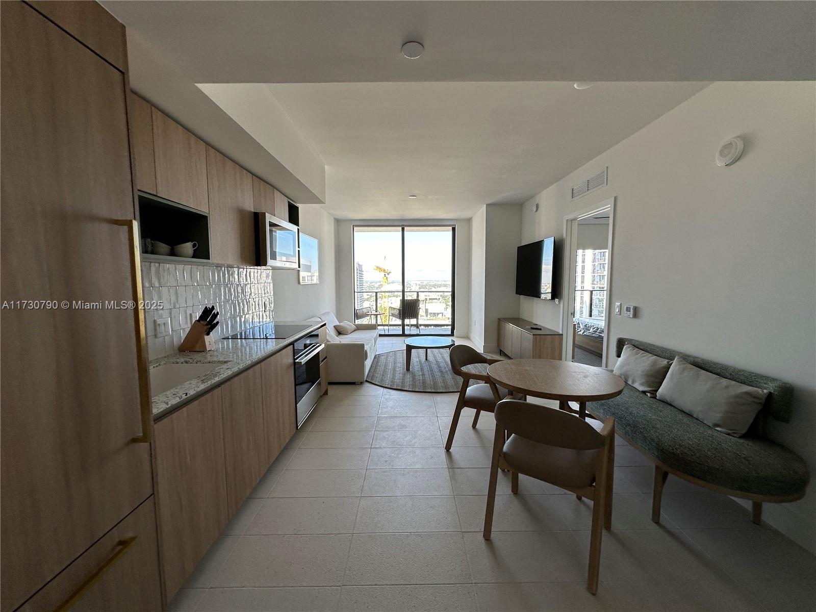 View photos, virtual tours, details... 601 NE 1st Ave 3704