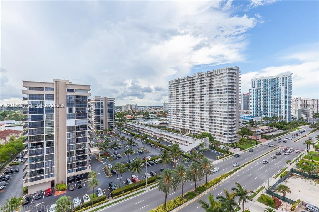 2030 S Ocean Dr 1706