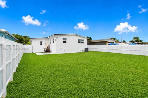 Tiny photo for 6748 SW 38th St, Miami, FL 33155 (MLS # A12027187)