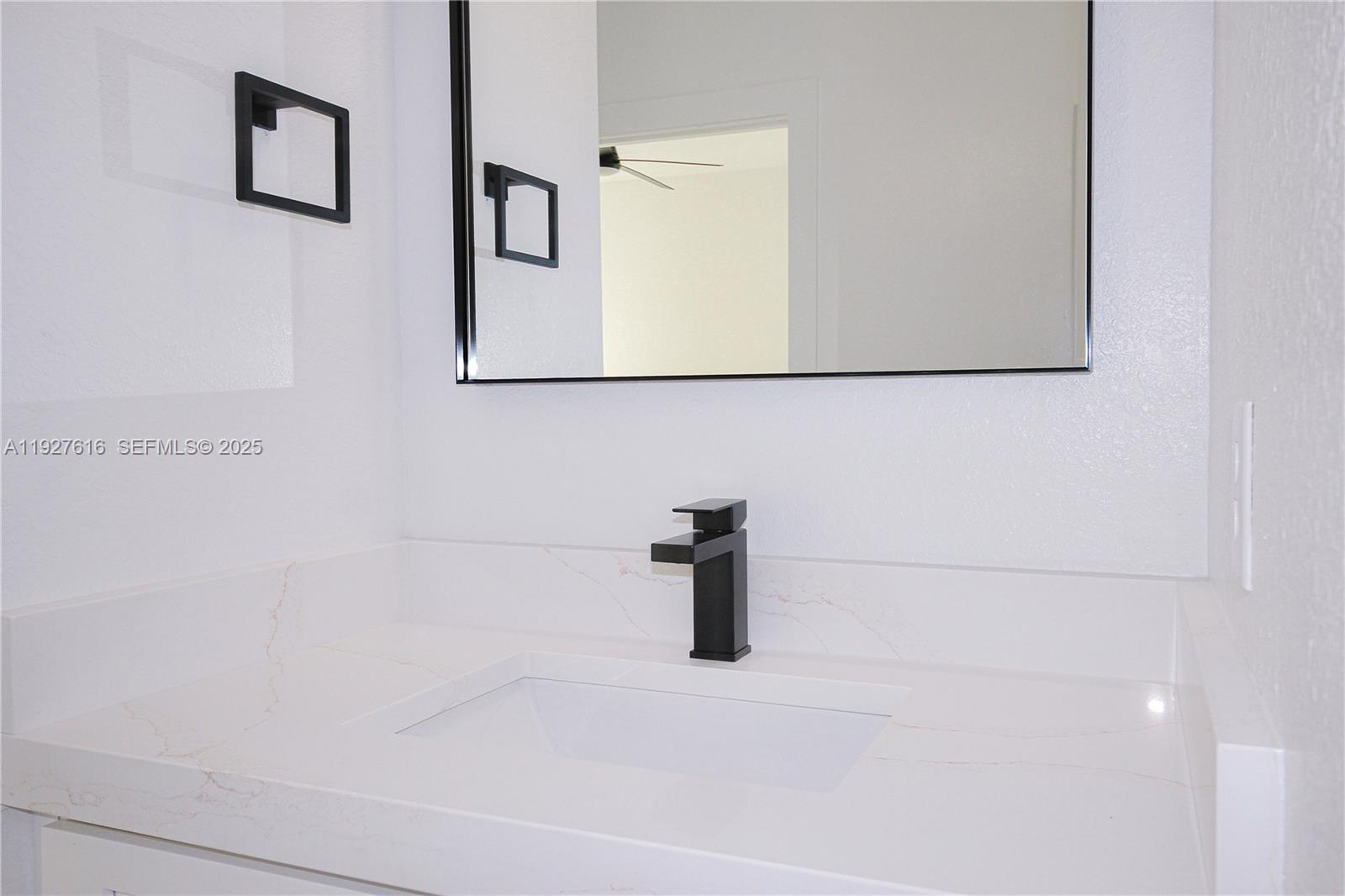 AVON PARK LAKES - Residential