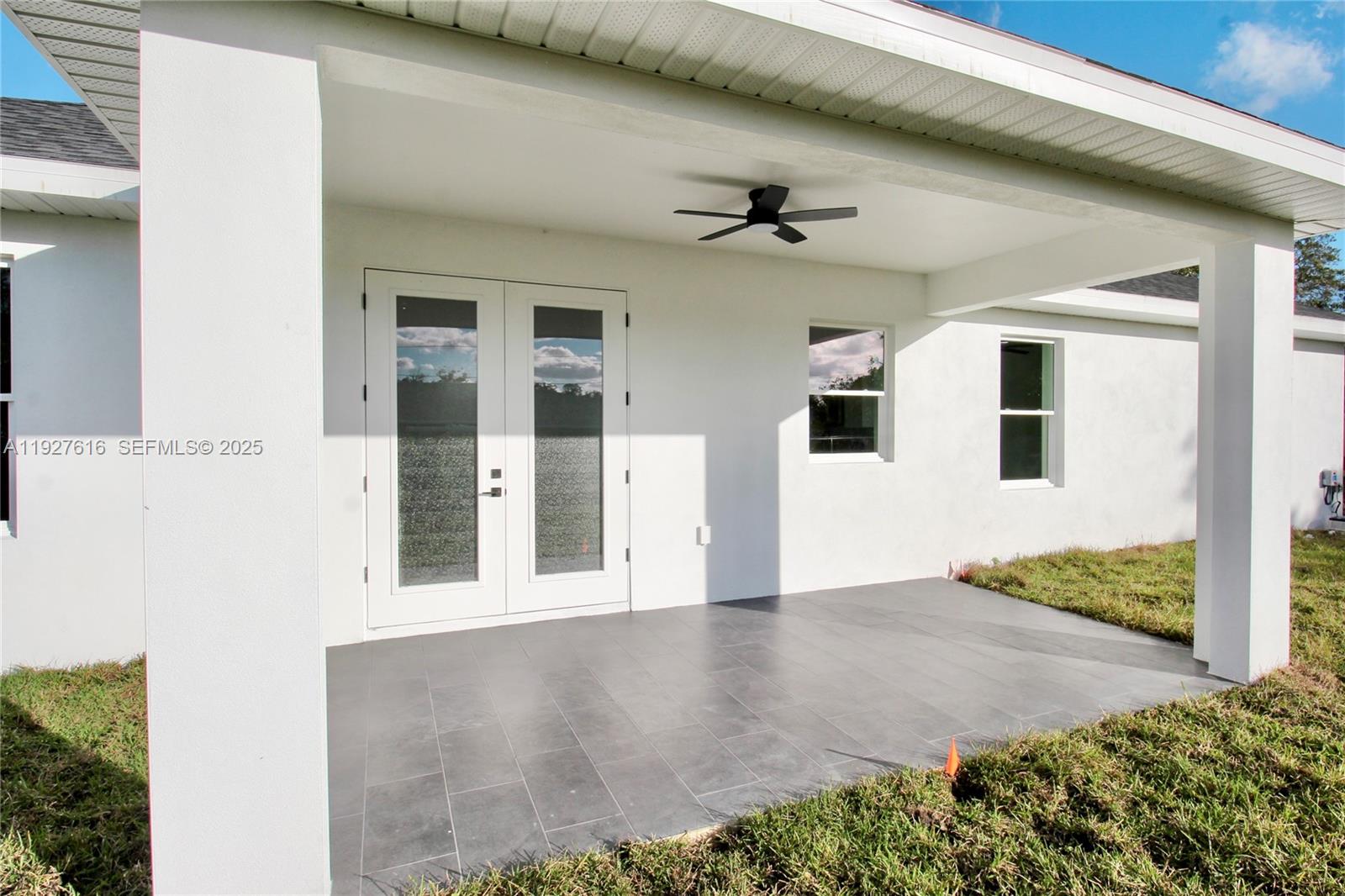 AVON PARK LAKES - Residential