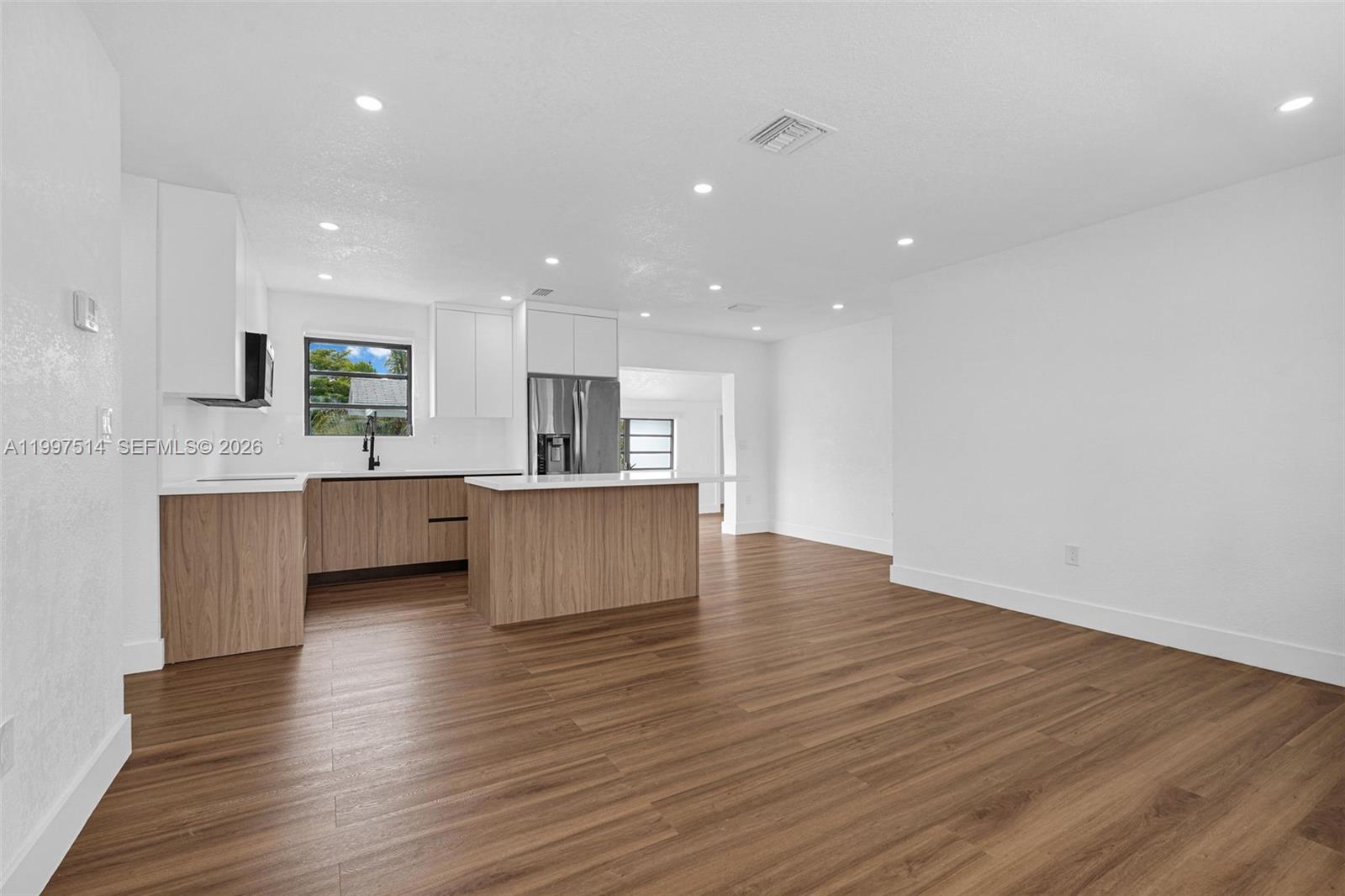 MYRTLE GROVE 2ND ADDN - Residential