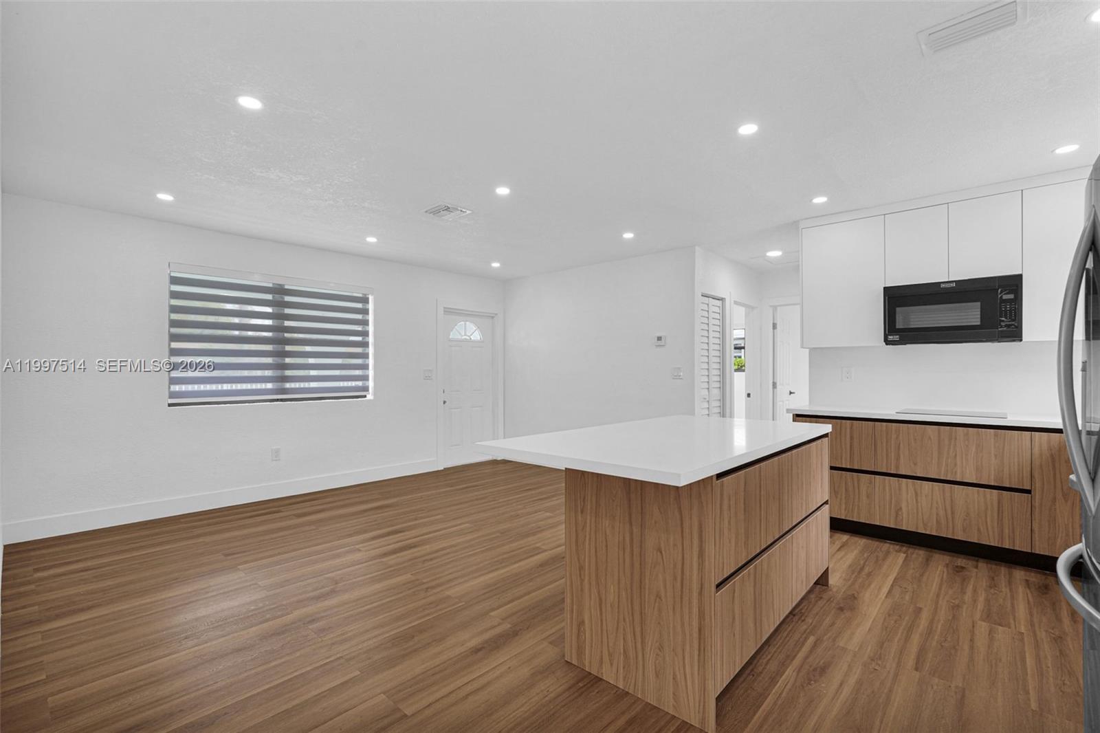 MYRTLE GROVE 2ND ADDN - Residential