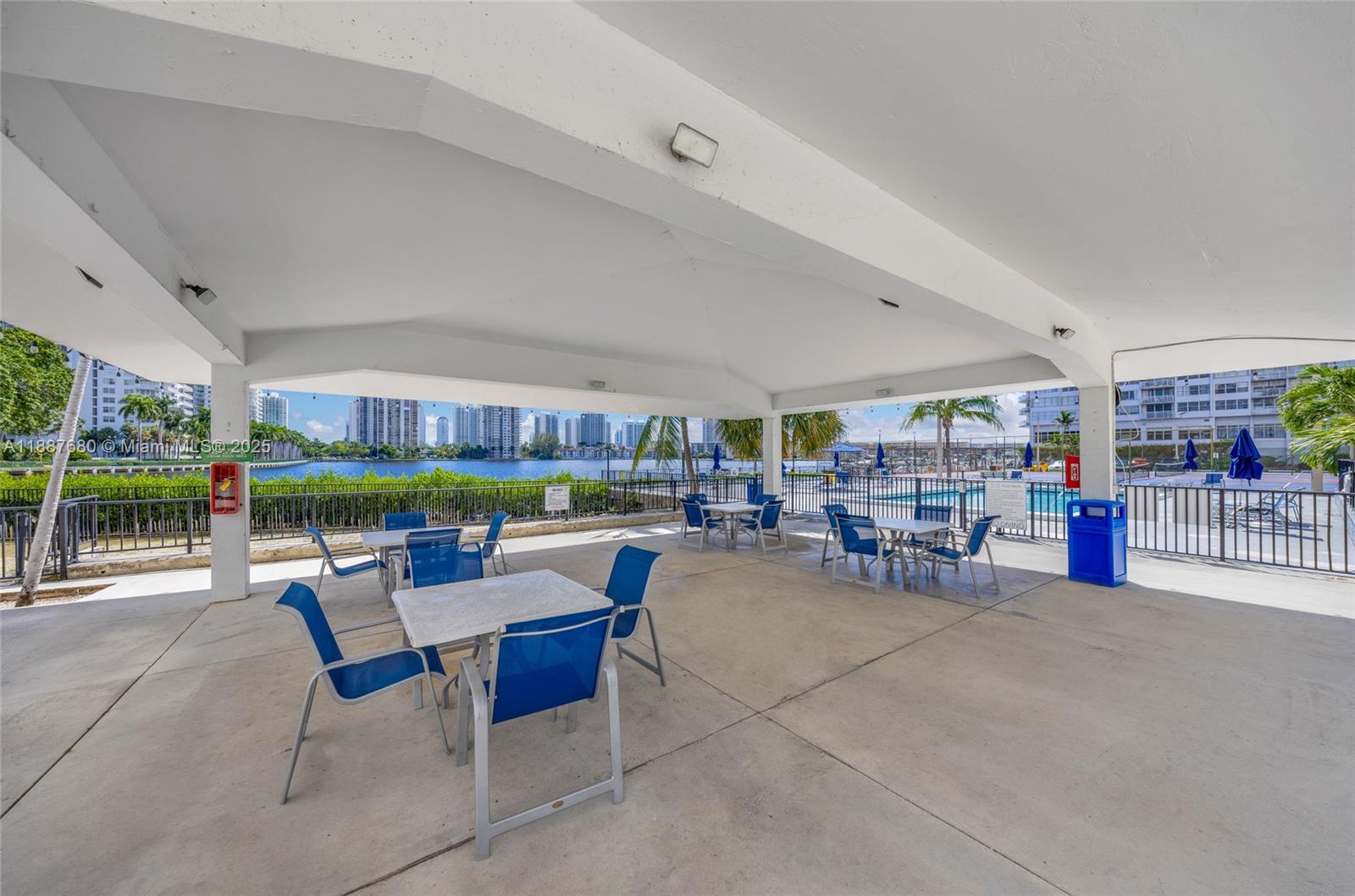 COMMODORE PLAZA CONDO - Residential